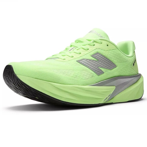 New Balance FuelCell Rebel v5 Lab Green/Silver Metallic/Wht Women’s size 8.5 NEW - Picture 4 of 8